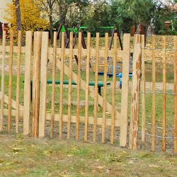 Rustik enkeltl�ge i robinietr� model "Rorup" 100x150cm (BxH)
