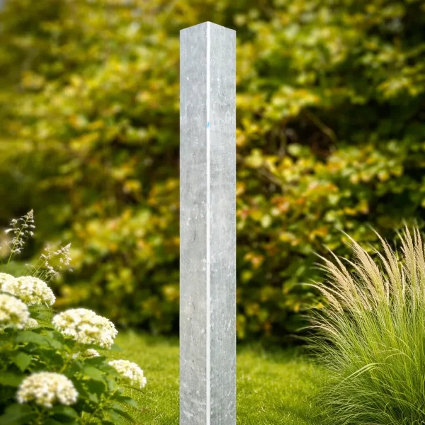 Galvaniseret st�lstolpe 8x8x350cm (4mm)