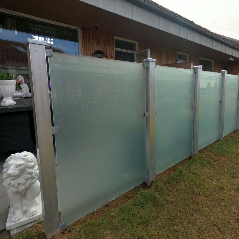 Glashegn inkl. 4 glasbeslag, 6mm hrdet glas 90x91cm - model Frosted 