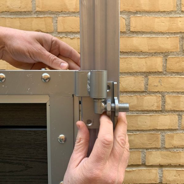 Thermo Limba lge i alu antracitfarvet inkl. beslag og stolper 90x180cm (BxH)