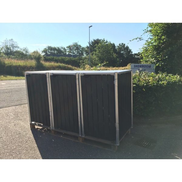 Hide Wood Black skraldespandsskjuler til 3 x 240L &#150;elegant og praktisk affaldslsning i dansk design