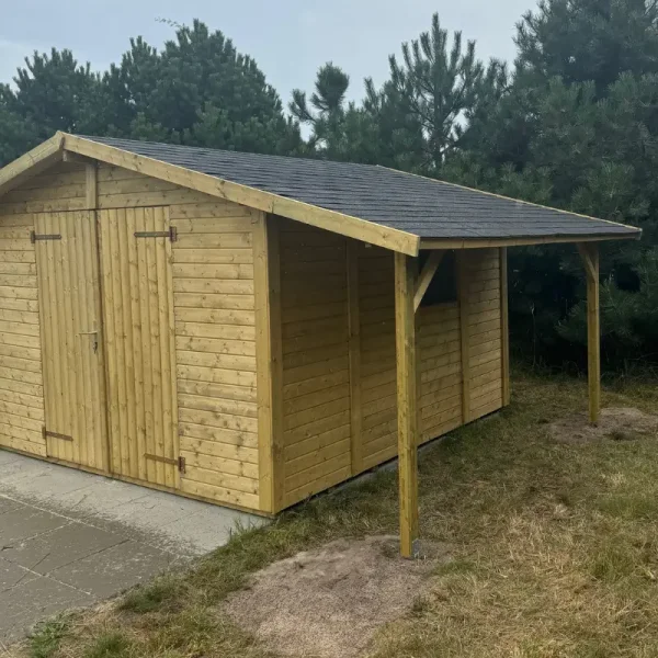 Hjemsted Premium 30x30 redskabsskur i trykimprgneret tr p 9m2