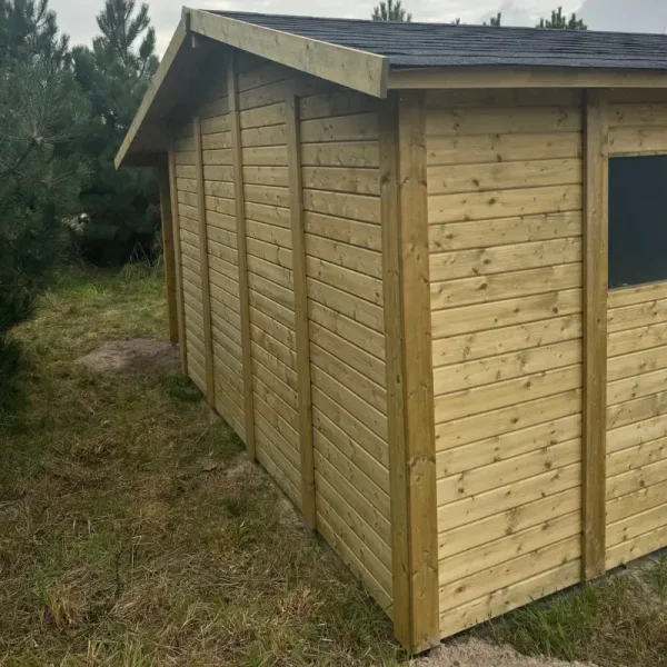 Hjemsted Premium 30x30 redskabsskur i trykimprgneret tr p 9m2