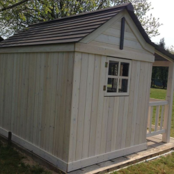 Legehus Ida  klassisk trlegehus i nordisk design gr og hvid