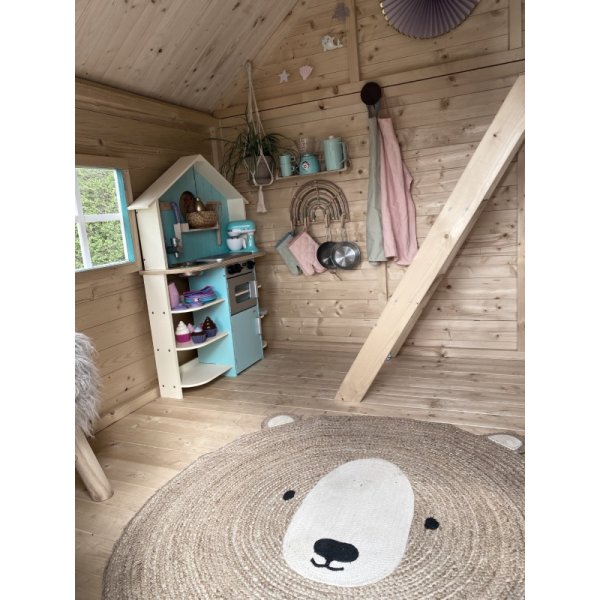 Anna legehus med hems &#150; to etager af leg, hygge og lring