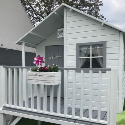 Legehus Jakob p stolper &#150; et eventyrligt legehus i hjden