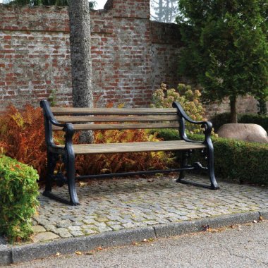 Bænke til offentligt brug