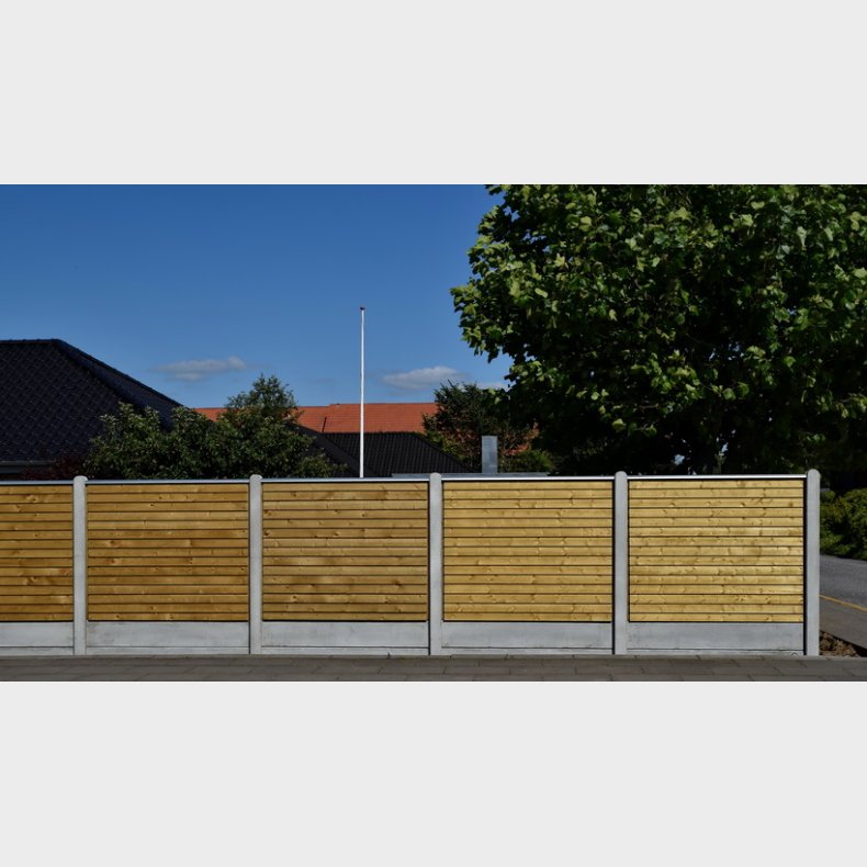 Klinkehegn i trykimprgneret gran 189x150cm (180cm over jord)