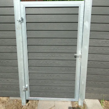 Enkeltlåger i stål til Korfu komposithegn