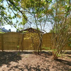 Lamelhegn 180 x 180/160cm med bue  model Kampen inkl. trstolper 