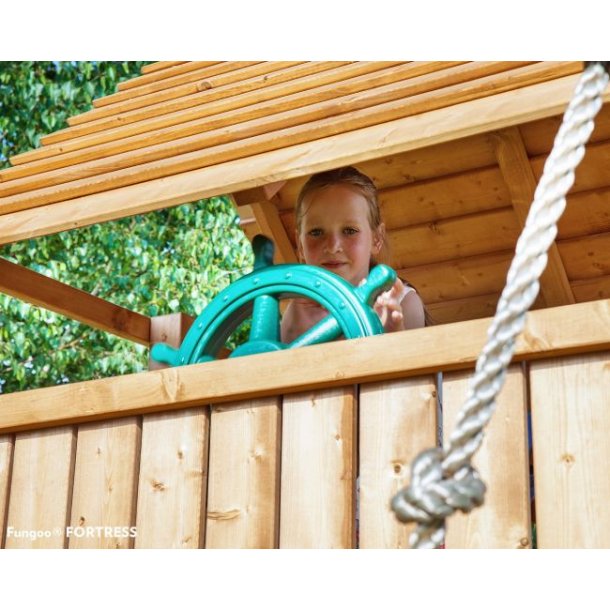 Mlkevejen legetrn i teak inkl. rutsjebane, klatrevgge, klatrereb m.m.