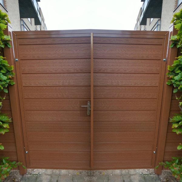 Nice pulverlakeret brun dobbeltlge inkl. stolper 197x90cm (BxH)