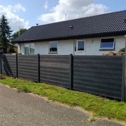 Milano komposithegn med aluminiumsstolper i antracit - Guldklasse