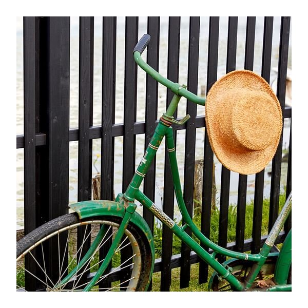 Nagano hegn i grundmalet sort 90x180cm (BxH)