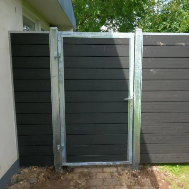 Enkeltlåger i stål til Nice komposithegn