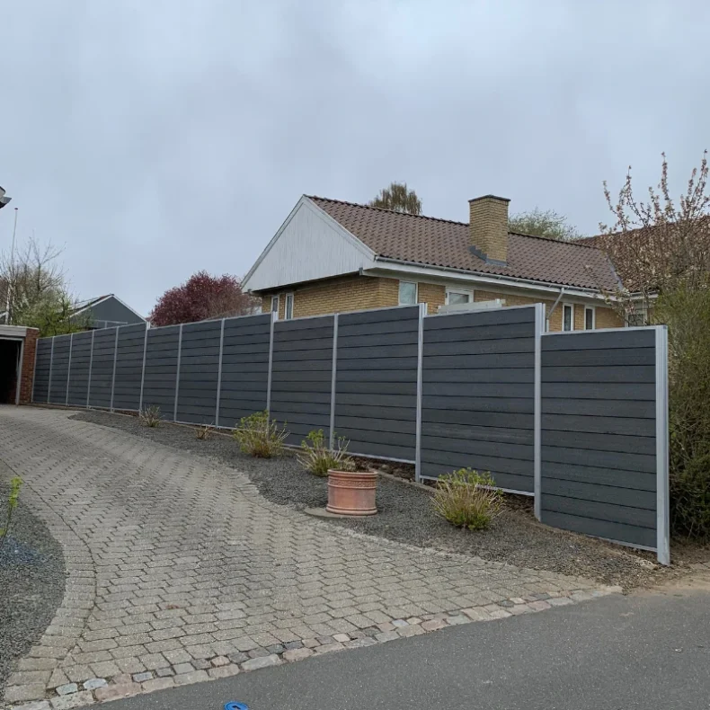 Nice komposithegn med alu stolper - Guldklasse