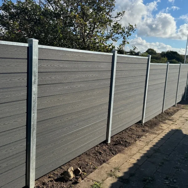 Nice komposithegn med stlstolper - Guldklasse