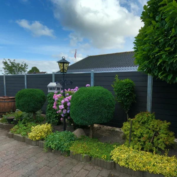 Nice komposithegn med stlstolper - Guldklasse