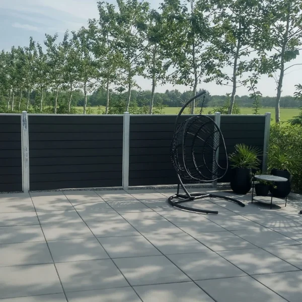 Nice komposithegn med stlstolper - Guldklasse