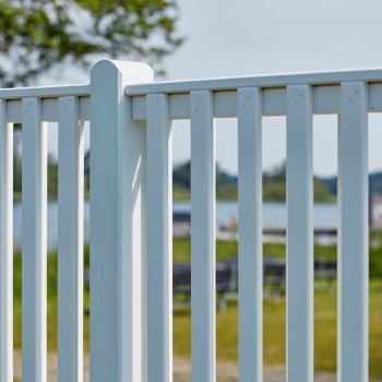 Guldklasse: PLUS Osaka terrassehegn inkl. trstolper og tilbehr