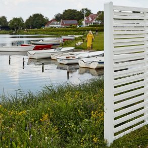 Osaka hegn i grundmalet hvid 90x180cm (BxH)