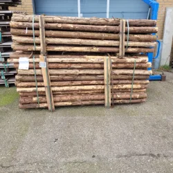 OUTLET: �5-9cm rafter med bark i l�ngde 220cm (150 stk.)