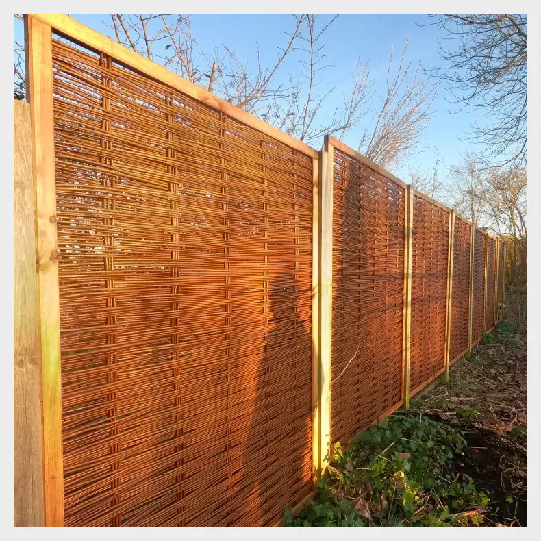 2. sortering efter�r: Pileflethegn med ramme 120x100cm - model Ebeltoft