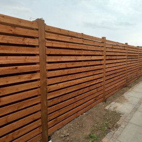 Plankevrk i brunt trykimprgneret tr model Frslev - Guldklasse