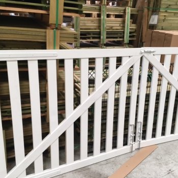 PVC Tremme dobbeltlge med brede stave i (150+150) x 120cm (BxH) (OUTLET varer)