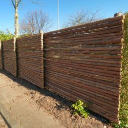 Gran rafte med bark 4-7cm * 220cm