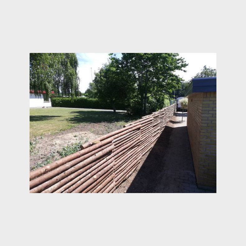 Raftehegn med bark 4-7cm rafter - Guldklasse