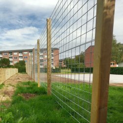 Rionethegn model Billund inkl. trykimprgnerede stolper og tilbehr - Slvklasse