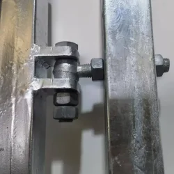 Lge til rionethegn model Billund galvaniseret 100x180cm (BxH) inkl. stolper