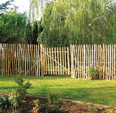 Låger til rustikt rullehegn i hasselnød model 