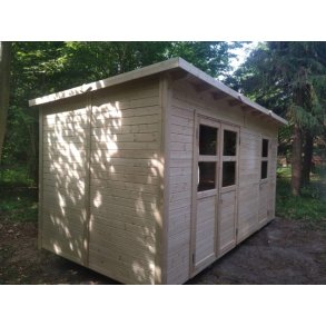 Saunte model 2 redskabsskur umalet p 10,5m2