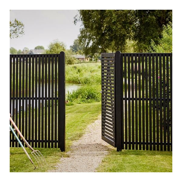 Sendai hegn i sort 180x180cm (BxH)