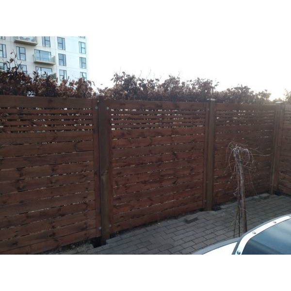 Sina hegn i brun 180x180cm (BxH)