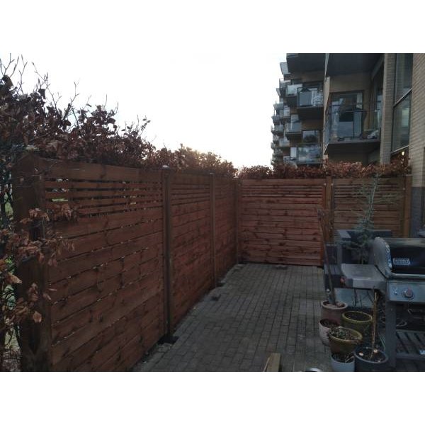 Sina hegn i brun 180x180cm (BxH)