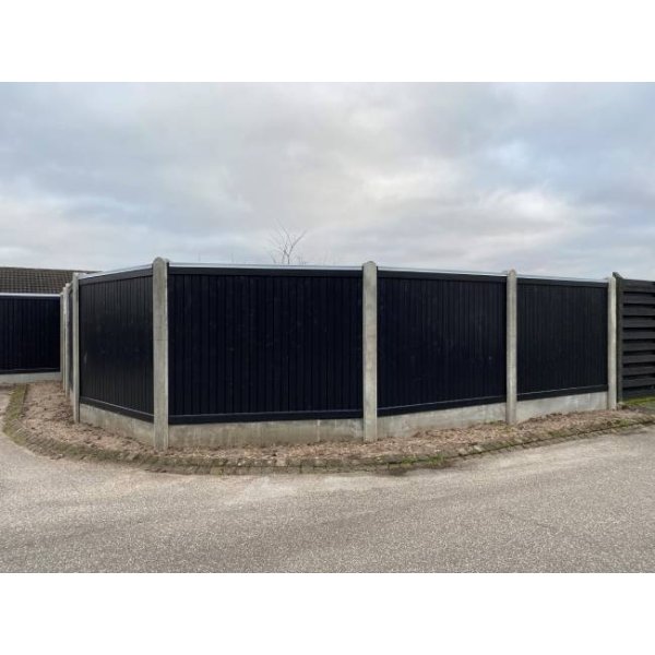 Lgtehegn trykimp. gran. sortmalet 189x120cm (150cm over jord)