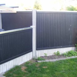 Lgtehegn trykimp. gran. sortmalet 189x120cm (150cm over jord)