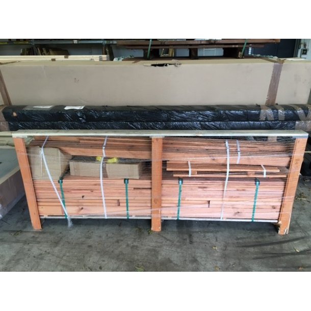 Store Saturn legetrn i teak med gyngestativ inkl. rutsjebane, klatrevg, sandkasse m.m.