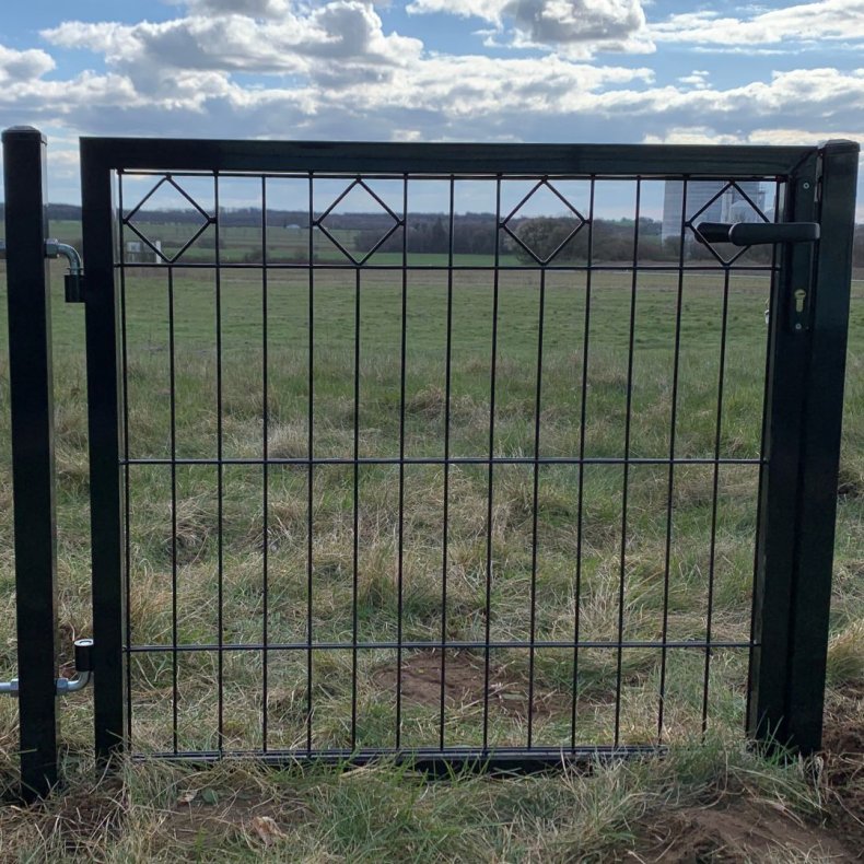 Lge til panelhegn i sort med &loz; dekoration 100x95cm - model Tisvilde