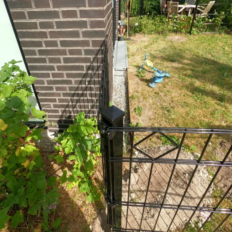 Panelhegn 200x95cm med &loz; dekoration i sort - model Tisvilde