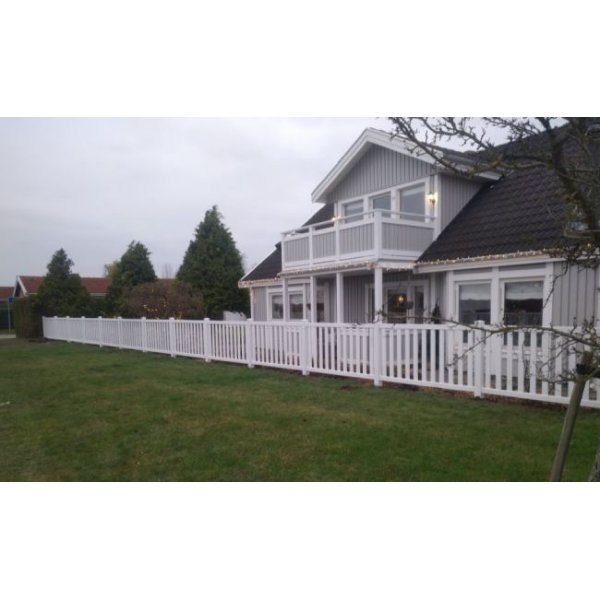 PVC Tremmehegn med brede stave i 180x100cm (BxH)