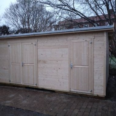 Redskabsskure på 10-14,9m2